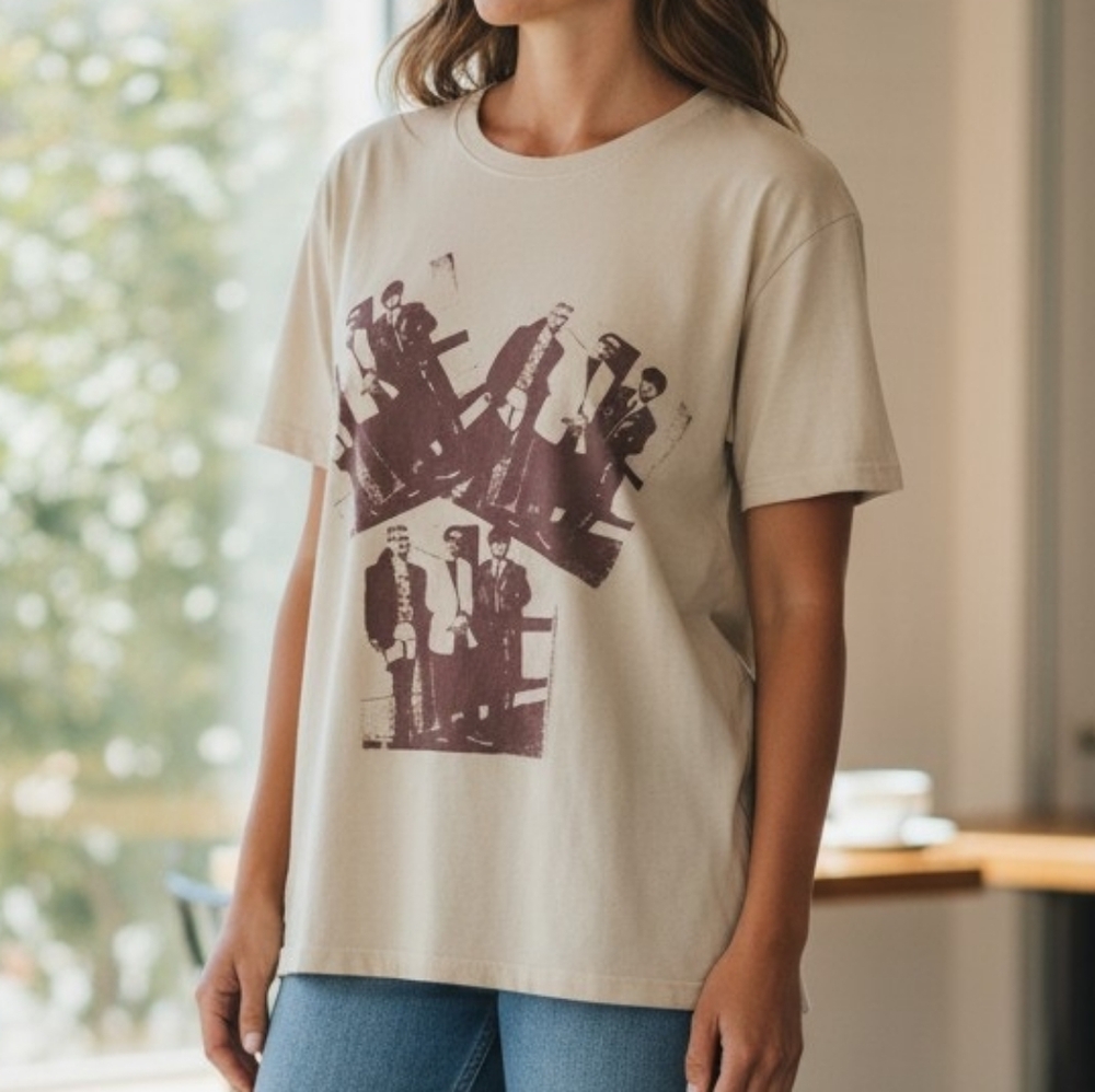 Junk Food Clothing BLONDIE IS A GROUP Graphic Tee